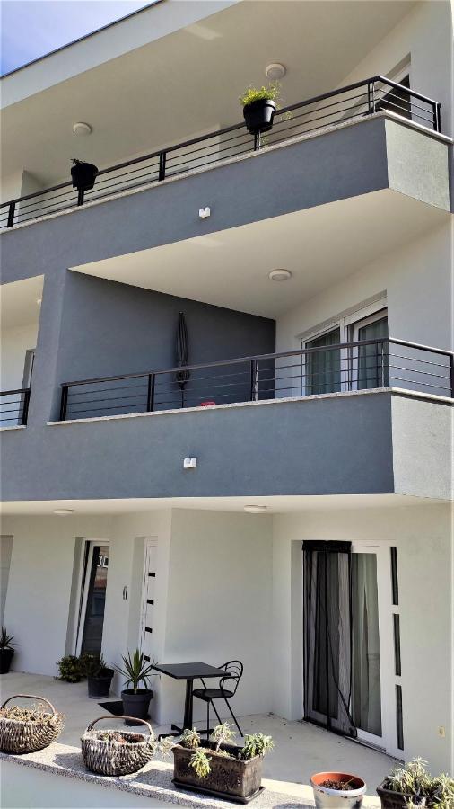 Luxury Apartment Pape Baška Voda Εξωτερικό φωτογραφία