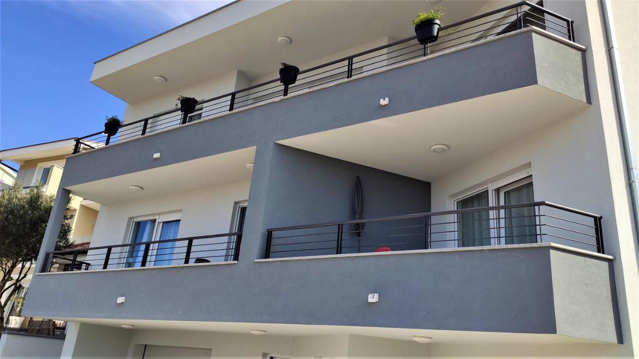 Luxury Apartment Pape Baška Voda Εξωτερικό φωτογραφία